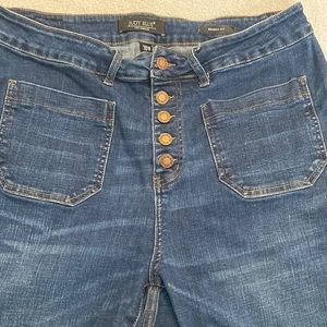 Judy Blue size 18 skinny fit jeans